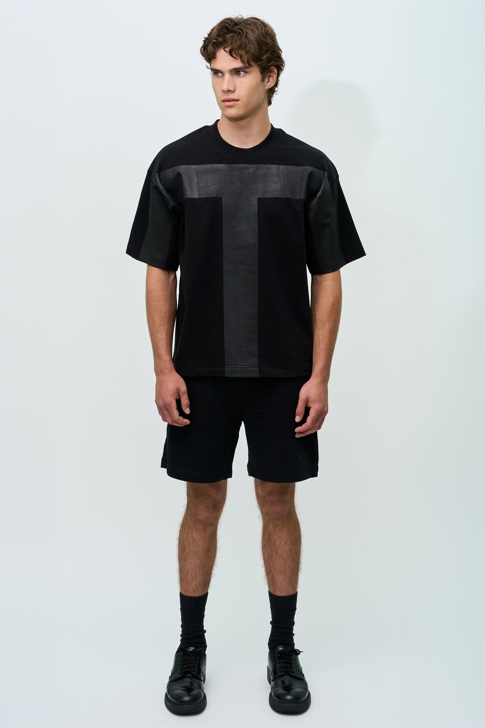T SHIRT BLACK – TRAVIS TADDEO