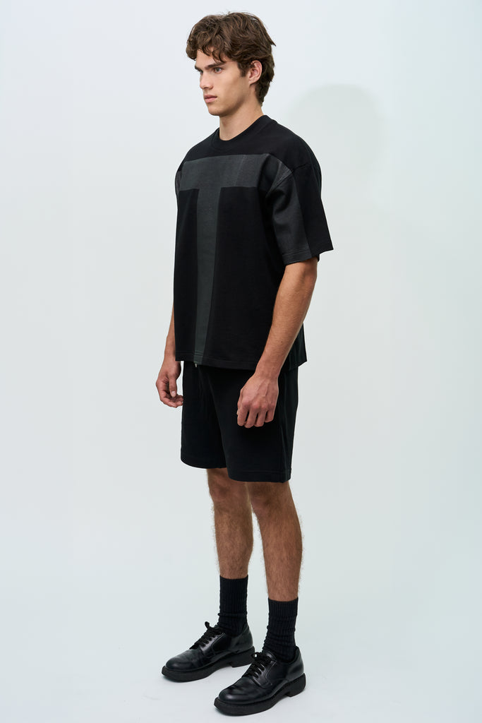 T SHIRT BLACK – TRAVIS TADDEO