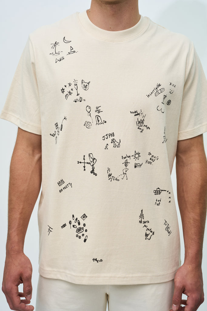 DOODLE TEE CREAMY – TRAVIS TADDEO